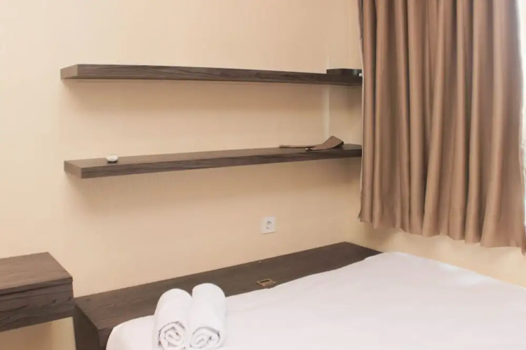 Comfort 1Br At Sky Terrace Apartment