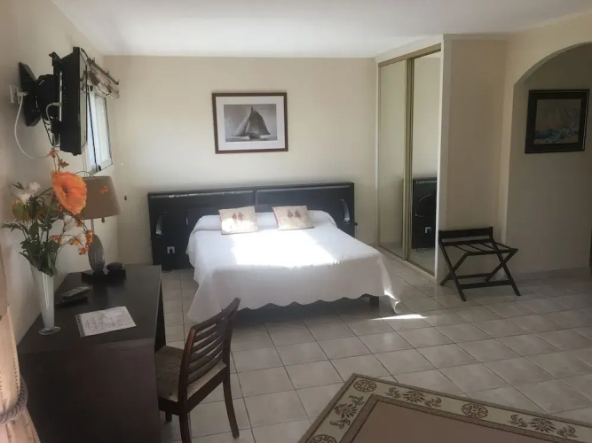 Chambres d'Hôtes La Coloniale