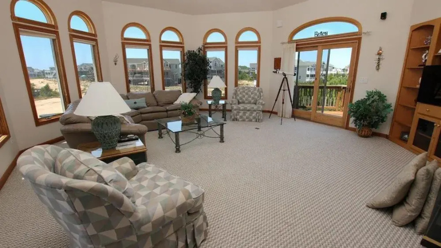 Sea-Crets - 5 Br home by RedAwning