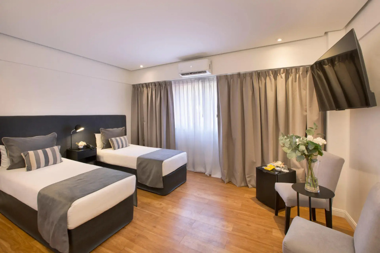 Waldorf Hotel