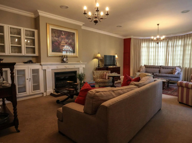 Dunkeld Manor