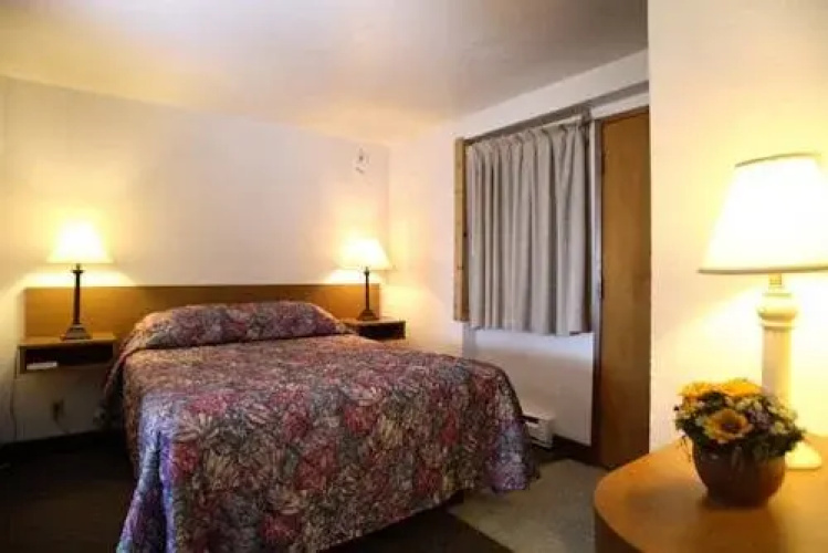 Sandpiper Beach Resort