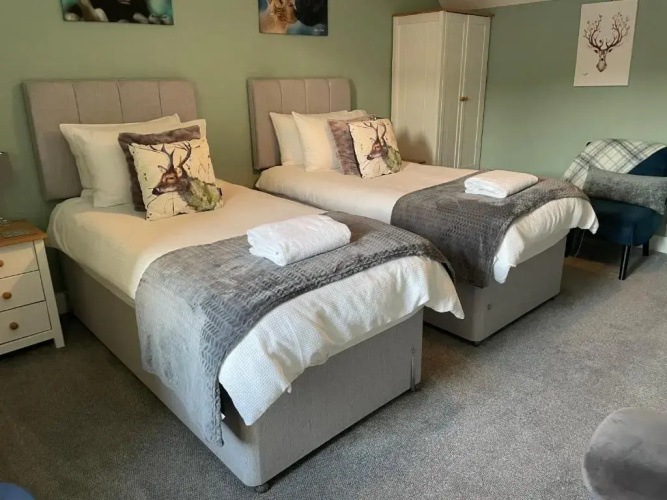 Whinburn Guest House
