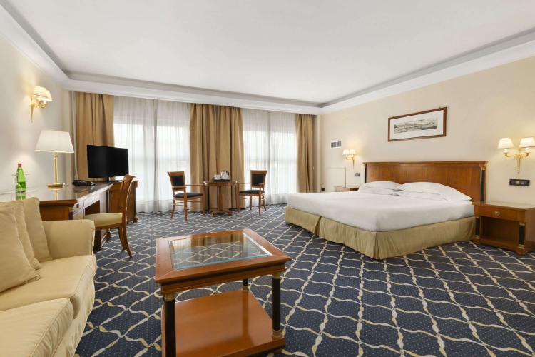 Ramada by Wyndham Naples photo 10