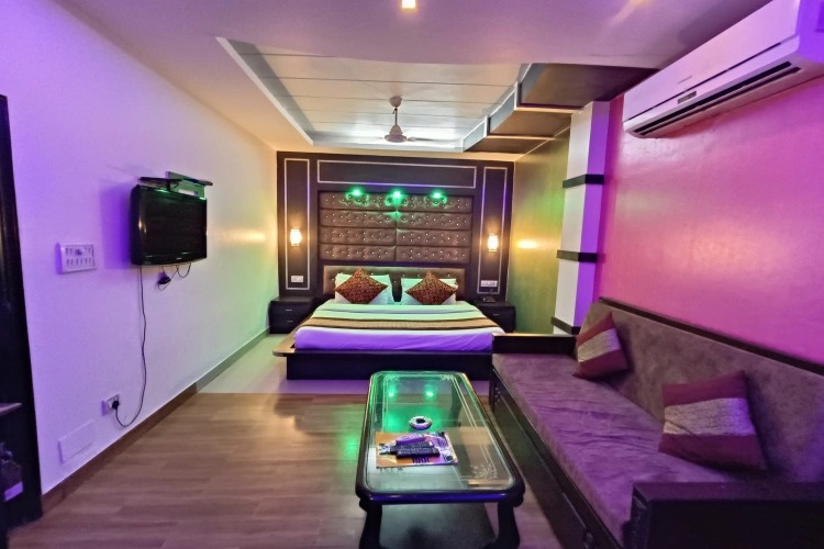 Double Suite