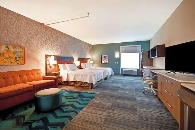 Quadruple Suite