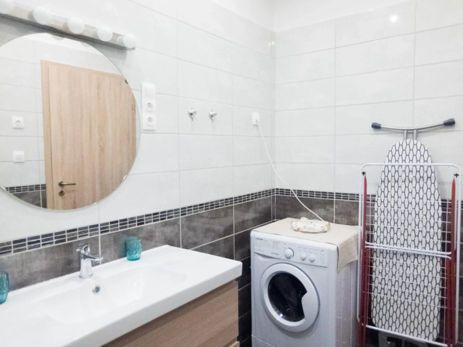 Goldcentral Apartment Dob