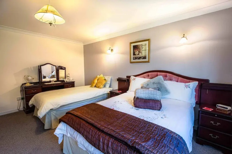 East Rogerton Lodge