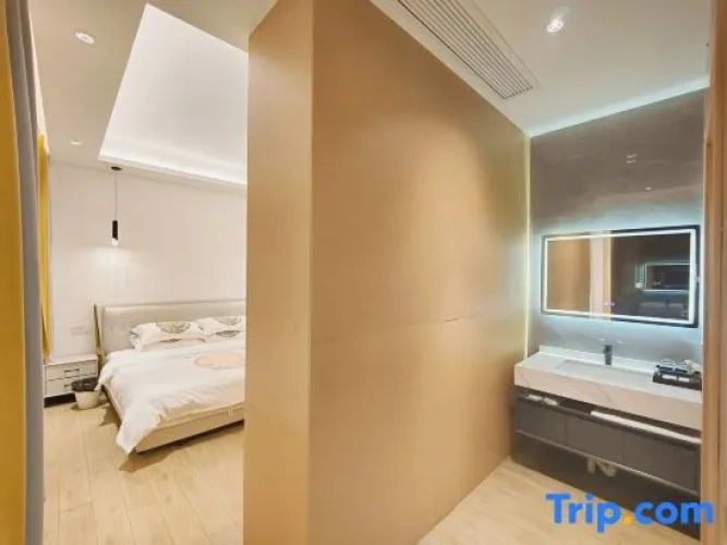 Standard Double room with courtyard view