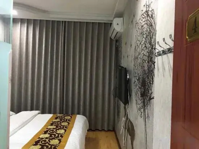 Zhuoyi Hotel