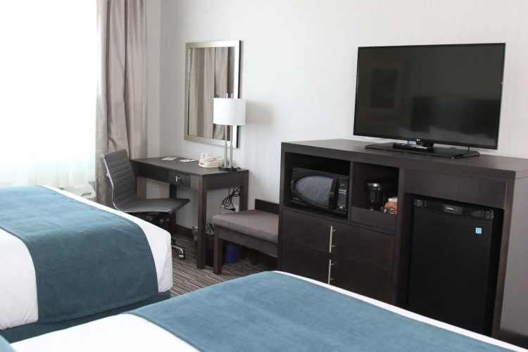 Best Western Plus Airdrie Gateway