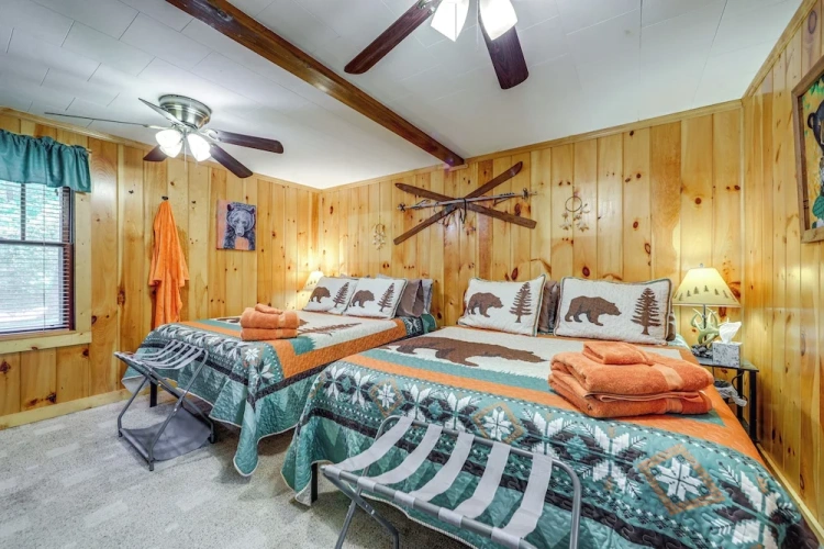 2 Bedrooms Cottage