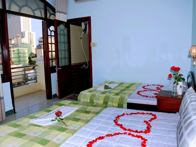 Standard Twin room with balcony