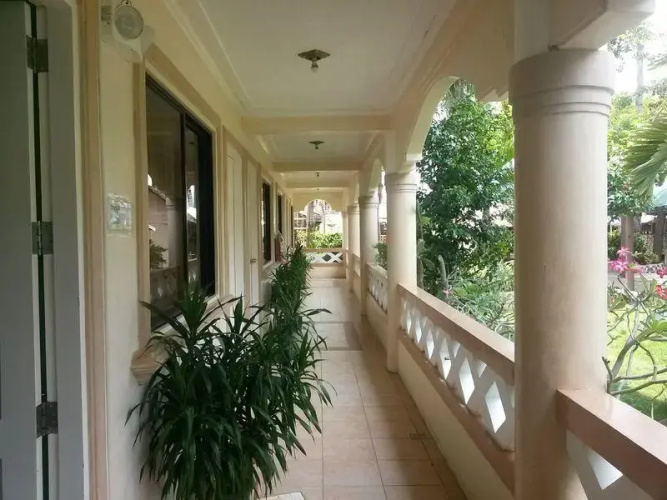 Raymen Beach Resort