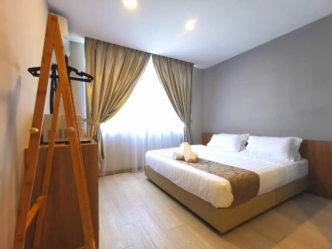 Double Suite
