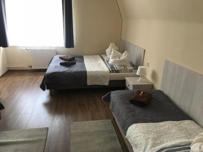 Standard Family room