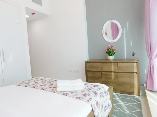 Luton Vacation Homes Continental Tower