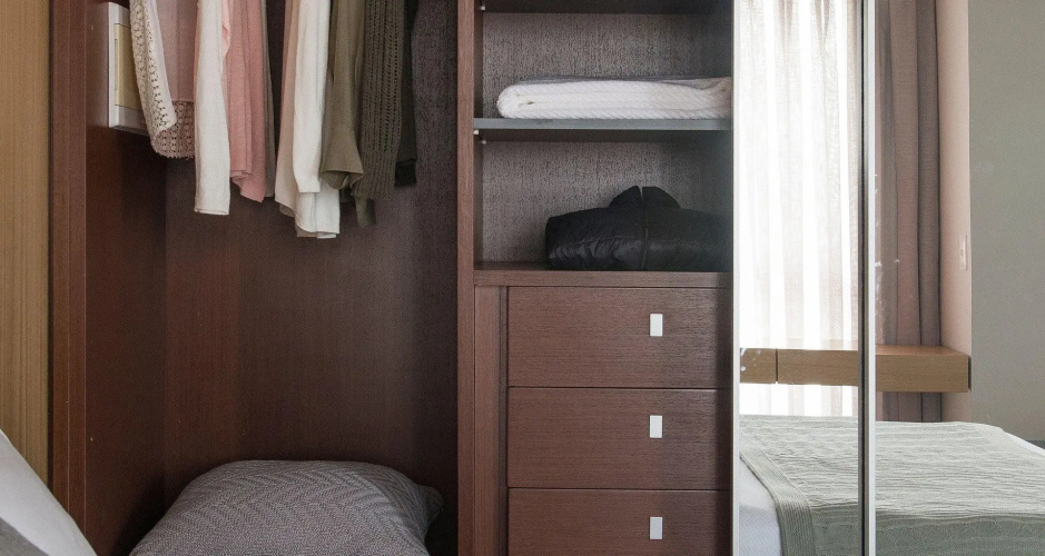 CL1806 Flat com limpeza diária no Itaim Bibi