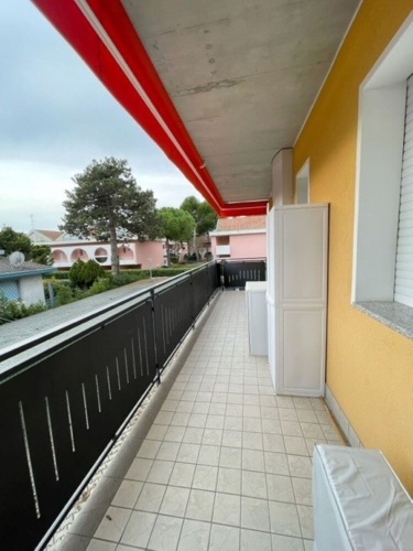 1 Bedroom Apartment with balcony and with city view