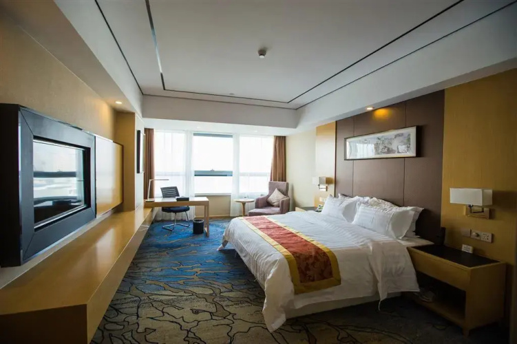 Ramada by Wyndham Wuhu