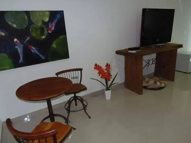 Falcon Guest Suites