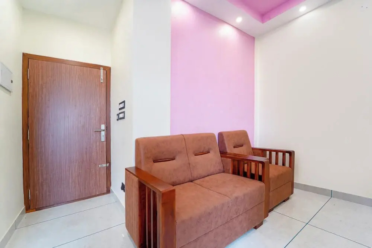 Fabhotel Kafeel Homes