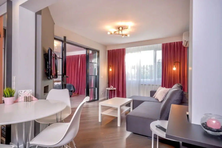 FM Luxury 1-BDR Apartment - ROSE
