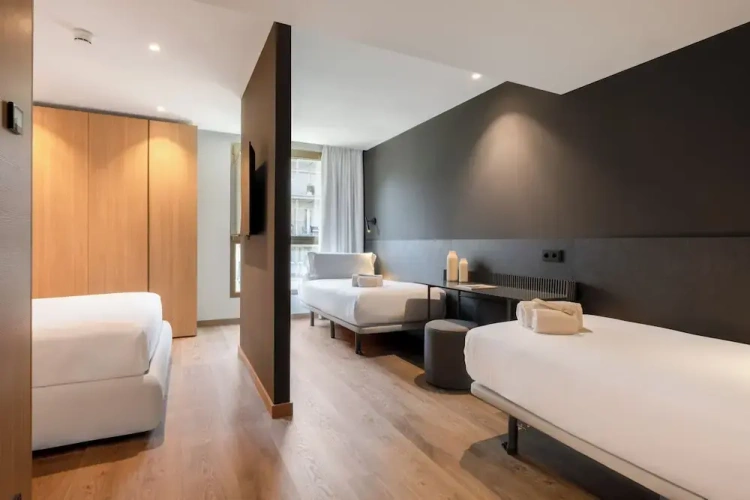 Standard Quadruple Family room