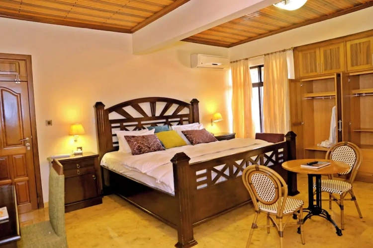 Executive room