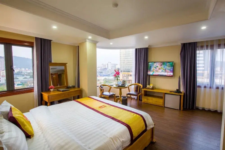 Thai Son Luxury Hotel