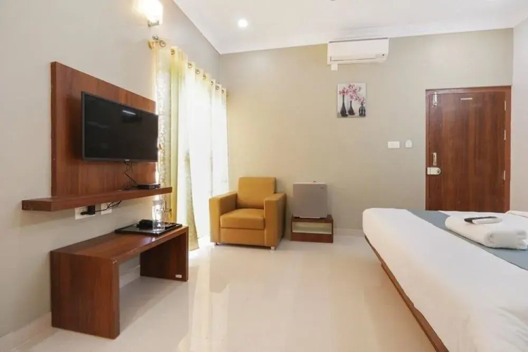 Gateway Suites