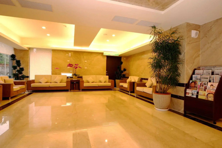 F Hotel - Alishan