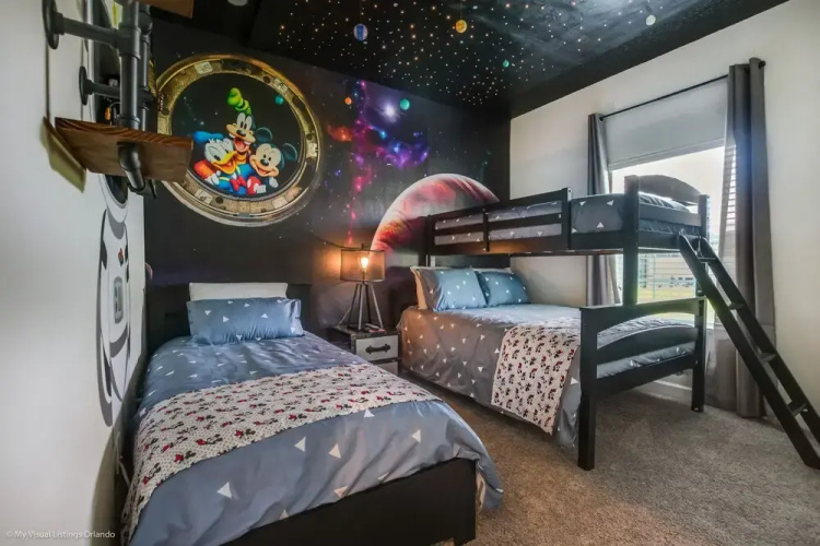 8934 Stinger Drive