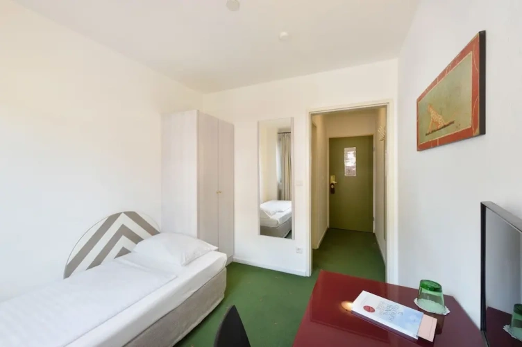 Economy Single room