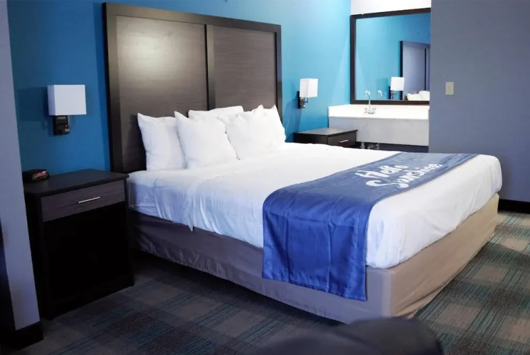 Days Inn Montgomery