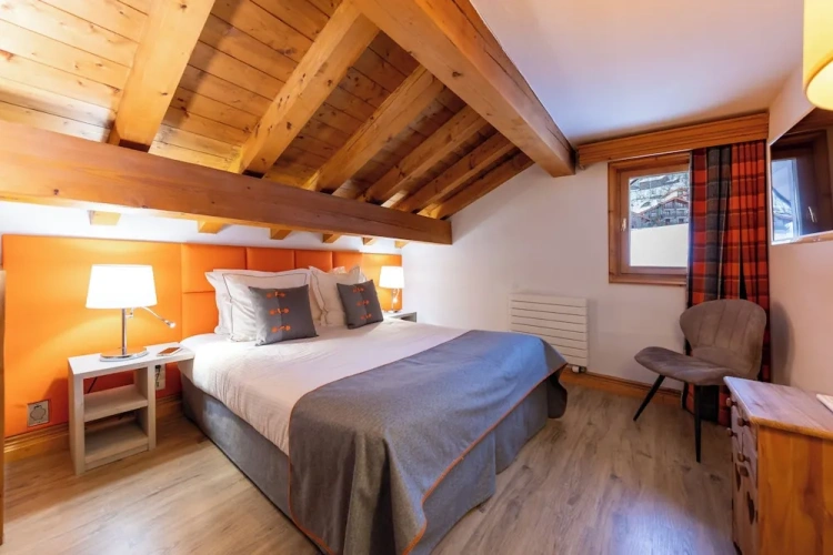 1 Bedroom Suite