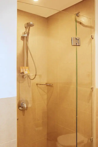 Fantastay Downtown Blvd 8