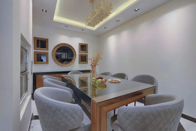 Vesta - Luxury Villa - 3BR - CFC II