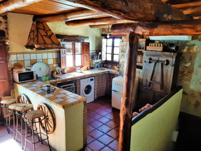 3 Bedrooms Cottage