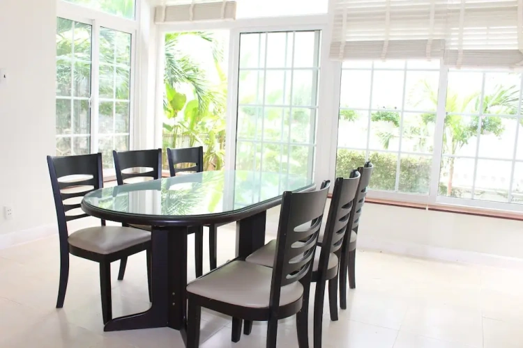 3 Bedrooms Villa