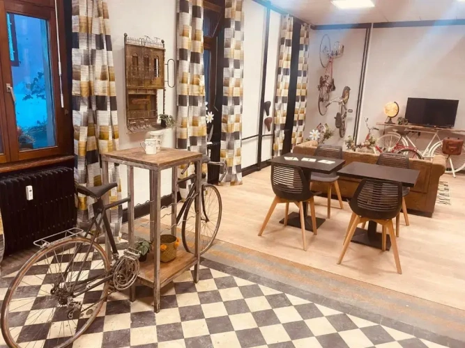 2 Bedrooms Cottage