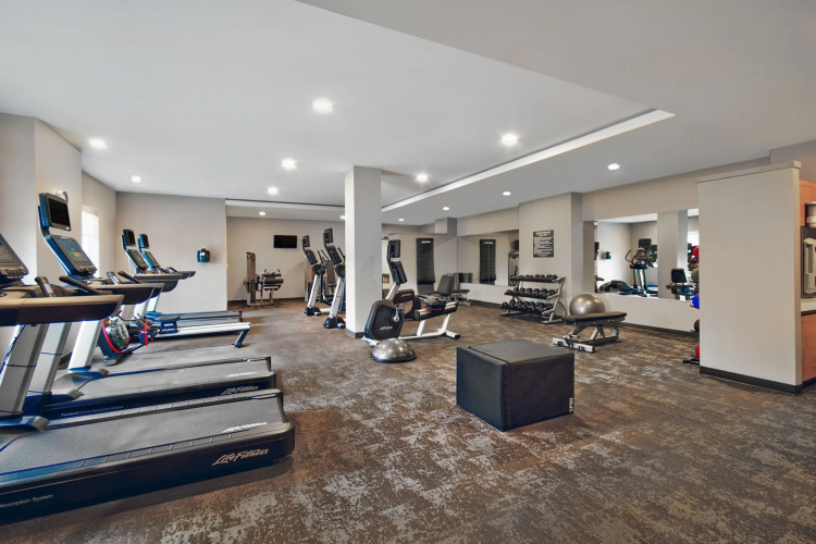 Residence Inn by Marriott Orlando at FLAMINGO CROSSINGS Town Center photo 16