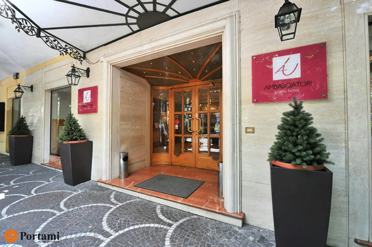 Ambasciatori Place Hotel