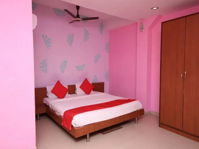 OYO 1764 Hotel Maruti Lodging
