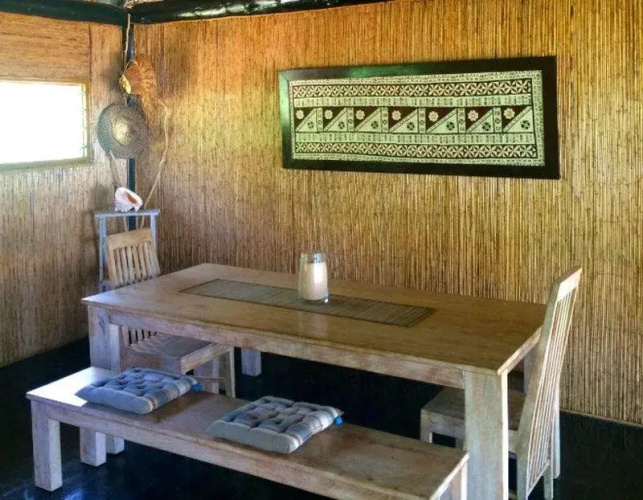 Waruka Bay Resort
