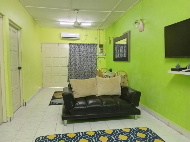 Irfans HomestayDouble storey