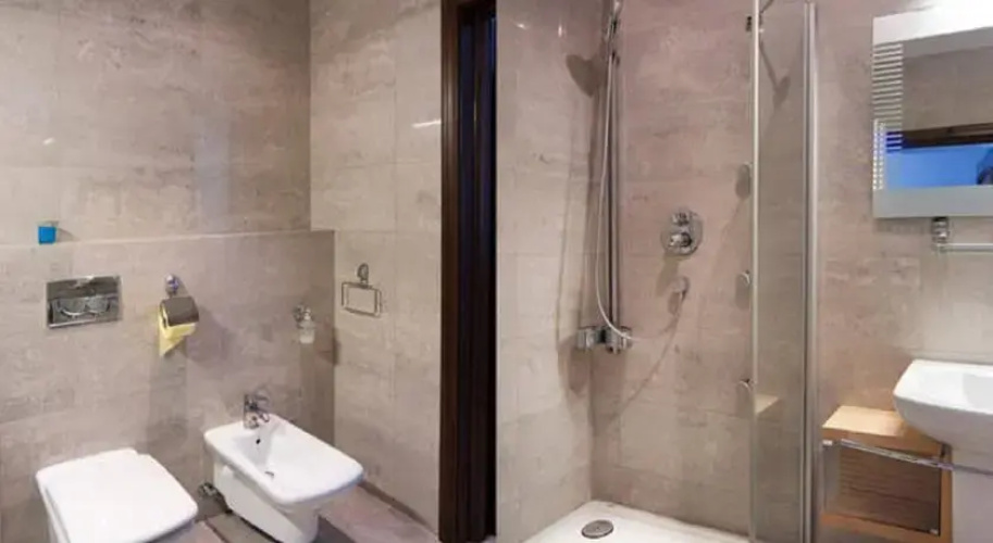 Old Town City Centre Apartment