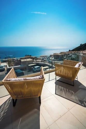 Standard Triple room with sea view