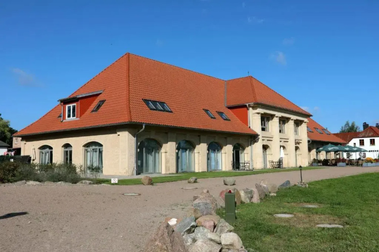 Die Remise Bayard RE-12