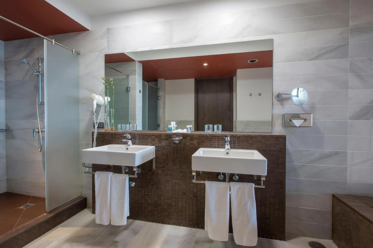 Hipotels Gran Conil & Spa photo 10